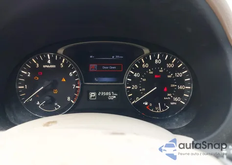 2015 Nissan Altima 2.5/S/Sv/Sl z USA, uszkodzony, nr VIN 1N4AL3AP2FN360073